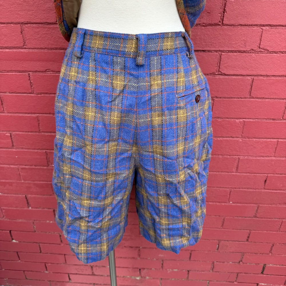 Vintage 80s Liz‎ Claiborne Liz Sport Plaid Wool Blend Vest & Shorts Set Tratan - Picture 7 of 10